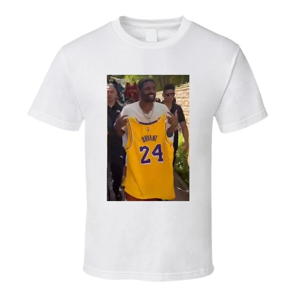 Kyrie Irving Holding Kobe Bryant Jersey In China Basketball Fan T Shirt